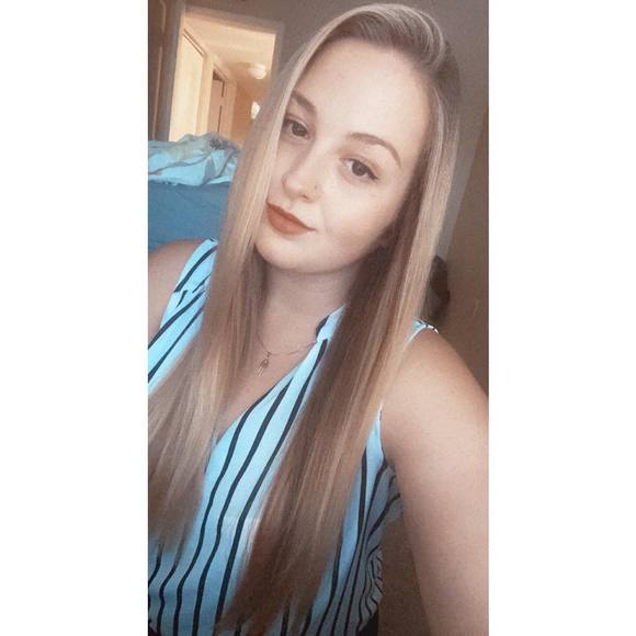 Meet your Posher, Shelby - Picture 1 of 1